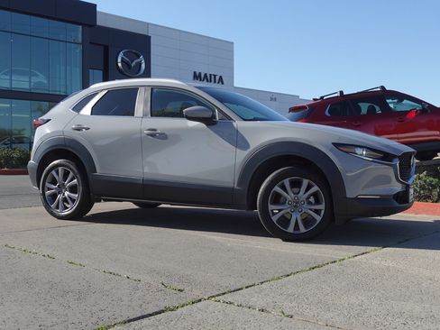 Certified 2025 MAZDA CX-30 AWD 2.5 S w/ Preferred Package image 4