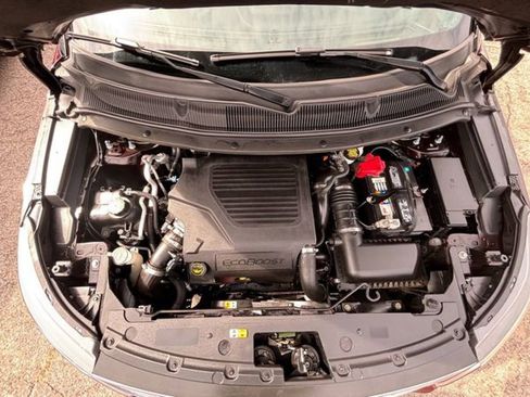 Used 2018 Ford Explorer Platinum image 22