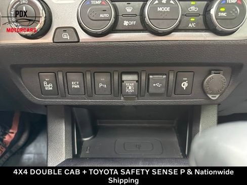 Used 2021 Toyota Tacoma Limited AWD/4WD image 26