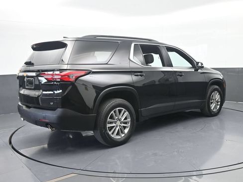 Used 2023 Chevrolet Traverse LT FWD image 6