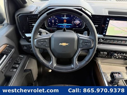 New 2026 Chevrolet Silverado 1500 High Country w/ High Country Premium Package AWD/4WD image 14