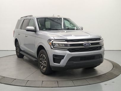 Used 2024 Ford Expedition XLT