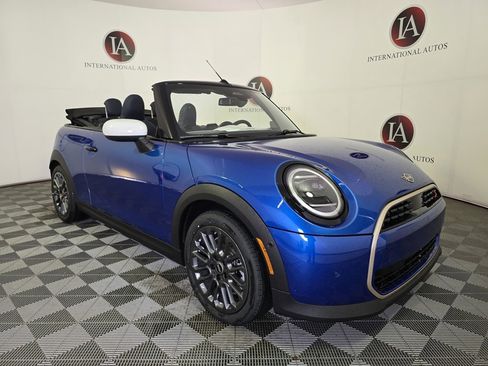 New 2026 MINI Cooper S image 2