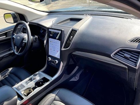 Used 2022 Ford Edge SEL w/ Convenience Package AWD/4WD image 14
