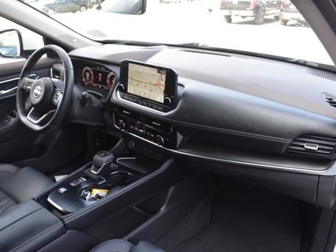 Used 2023 Nissan Rogue Platinum w/ Platinum Premium Package FWD image 76