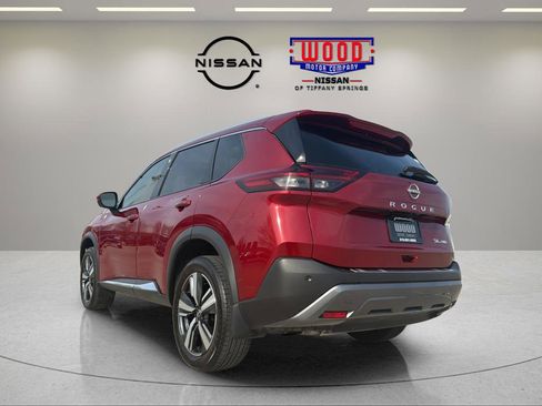 Used 2023 Nissan Rogue SL image 4