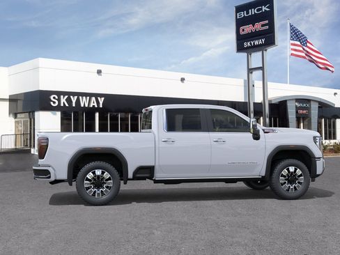 New 2026 GMC Sierra 2500 Denali w/ Denali Reserve Package AWD/4WD image 5
