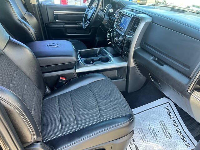 Used 2018 RAM 2500 Big Horn w/ Sport Appearance Group AWD/4WD image 16