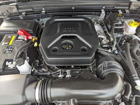 Used 2024 Jeep Wrangler Willys image 22