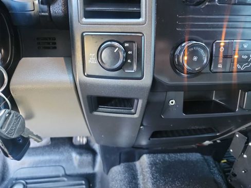 Used 2017 Ford F350 XL w/ Power Equipment Group AWD/4WD image 28