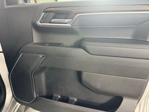 Used 2022 GMC Sierra 1500 Elevation image 29