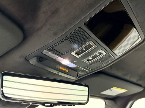 New 2026 Land Rover Defender 130 V8 image 23