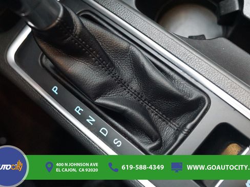 Used 2017 Ford Escape SE FWD image 23
