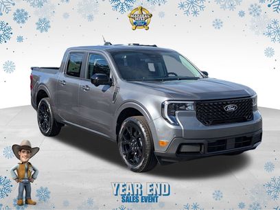 New 2025 Ford Maverick Lariat w/ Black Appearance Package