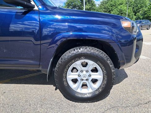 Used 2019 Toyota 4Runner SR5 Premium AWD/4WD image 1
