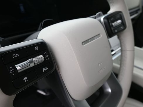 Used 2026 Hyundai Santa Fe SEL FWD image 32