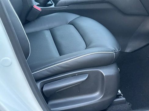 New 2025 MAZDA CX-5 AWD 2.5 S w/ Select Package image 8