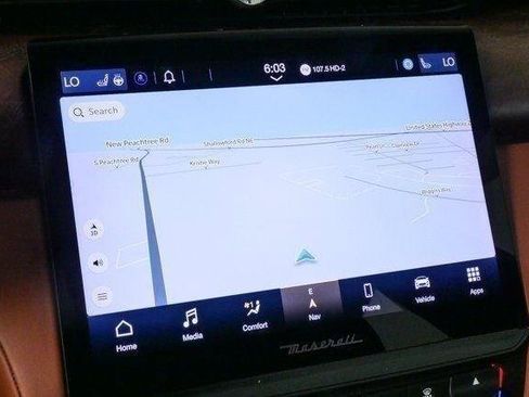 Used 2023 Maserati Quattroporte GT RWD image 18