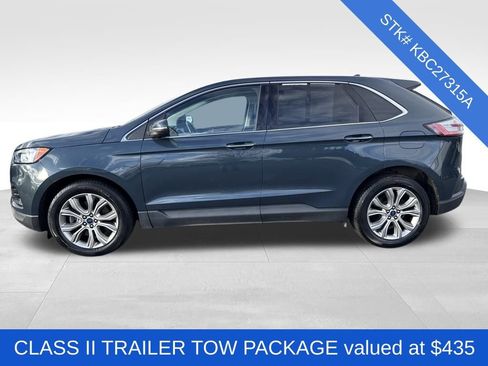 Used 2019 Ford Edge Titanium w/ Cold Weather Package image 4