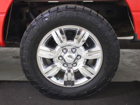 Used 2011 Ford F150 XLT w/ XLT Chrome Pkg image 25