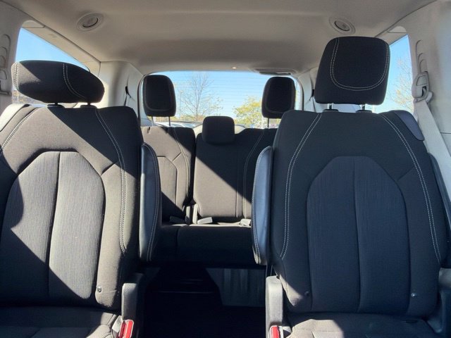 Used 2023 Chrysler Voyager LX FWD image 26