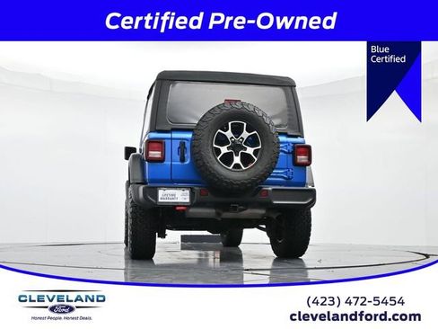 Used 2022 Jeep Wrangler Unlimited Rubicon w/ Cold Weather Group image 35