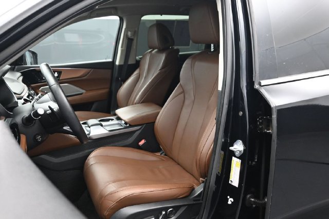 Used 2023 Acura MDX w/ Technology Package FWD image 5