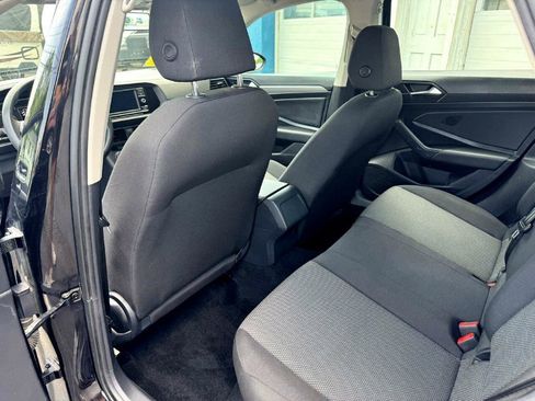 Used 2020 Volkswagen Jetta S image 14
