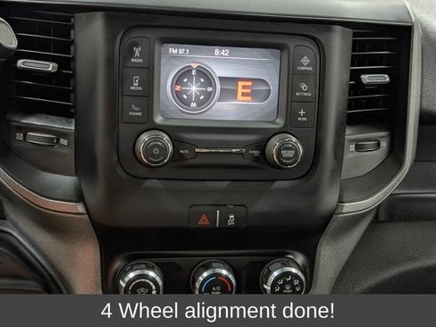 Used 2024 RAM 3500 Tradesman w/ Chrome Appearance Group AWD/4WD image 5