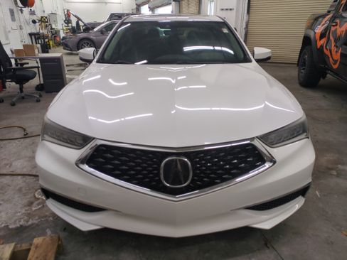 Used 2019 Acura TLX V6 image 3