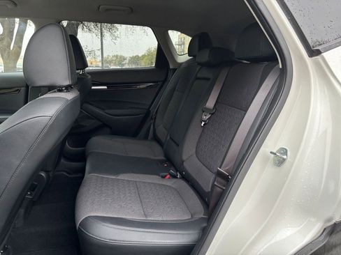 Used 2025 Kia Seltos S image 21