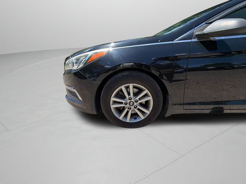 Used 2015 Hyundai Sonata SE w/ Option Group 09 FWD image 29