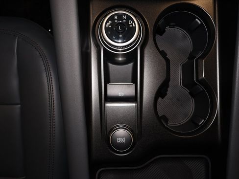 New 2026 Ford Explorer Active image 28