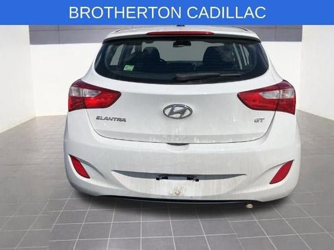 Used 2016 Hyundai Elantra GT FWD image 6