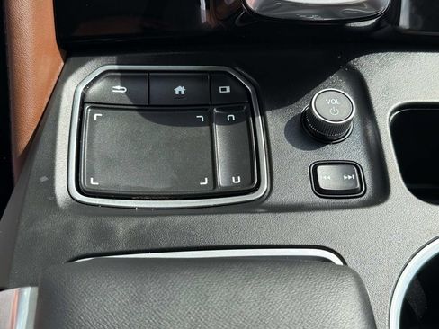 Used 2023 Acura MDX w/ Advance Package AWD/4WD image 26