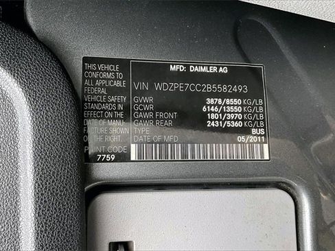 Used 2011 Mercedes-Benz Sprinter 2500 image 36