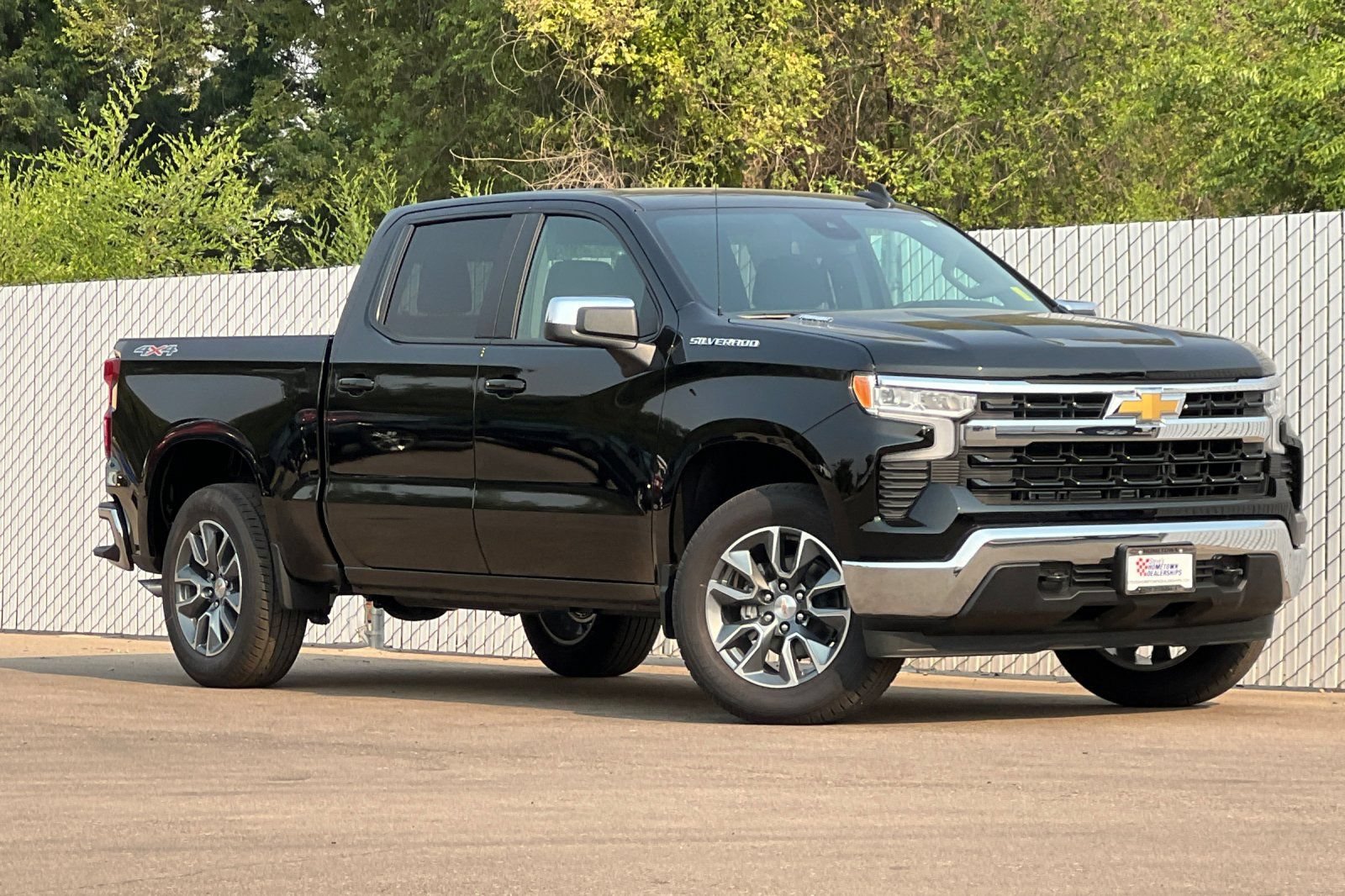 New 2026 Chevrolet Silverado 1500 LT AWD/4WD image 2