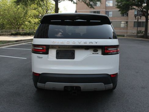 Used 2017 Land Rover Discovery HSE Luxury AWD/4WD image 8