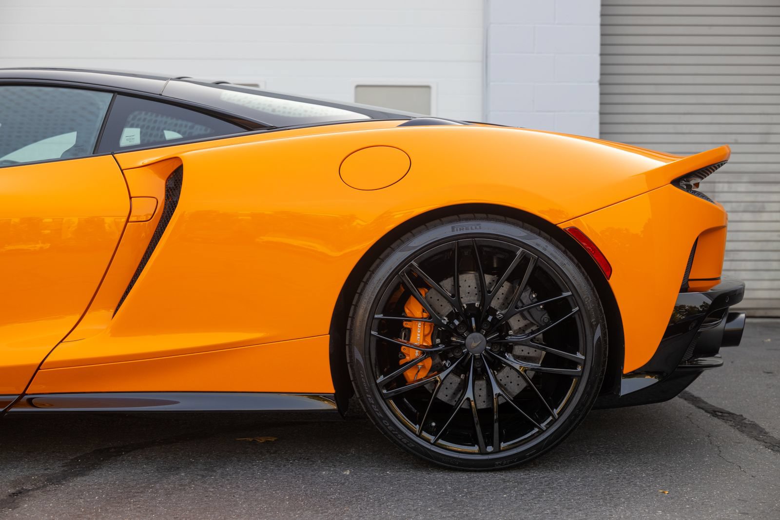 Used 2025 McLaren GTS RWD image 28