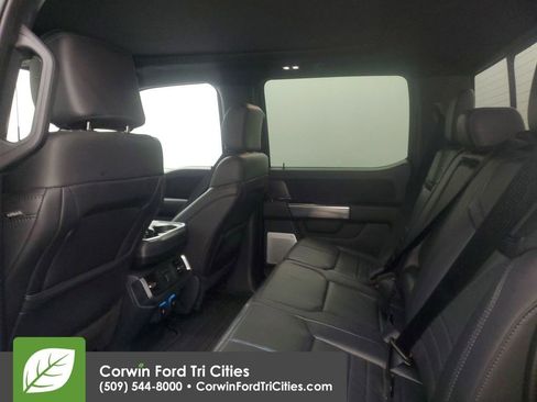 Used 2025 Ford F150 Platinum image 12