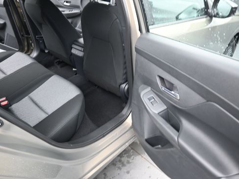 New 2026 Nissan Sentra SV FWD image 19