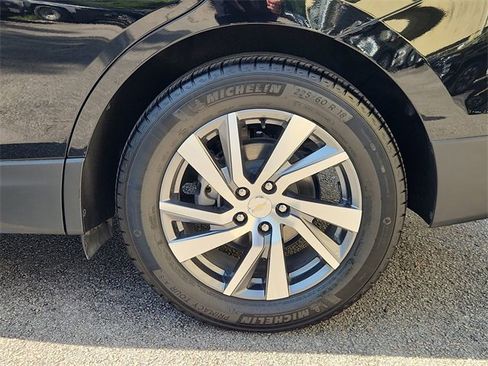 Certified 2024 Chevrolet Equinox Premier image 31