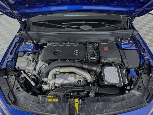 Used 2026 Mercedes-Benz GLB 250 image 30