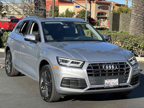 Used 2018 Audi Q5 2.0T Premium Plus w/ Premium Plus Package image 21