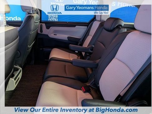 Certified 2025 Honda Odyssey Elite image 19