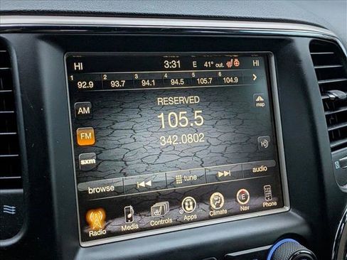 Used 2016 Jeep Grand Cherokee Overland image 13