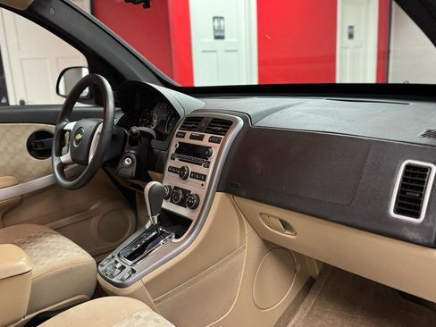 Used 2009 Chevrolet Equinox LS image 19