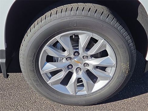 New 2026 Chevrolet Silverado 1500 Custom image 6