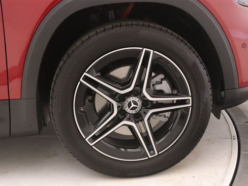 New 2026 Mercedes-Benz GLB 250 image 13