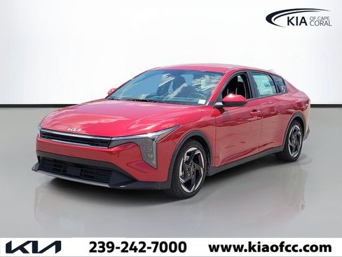 New 2026 Kia K4 EX FWD image 3